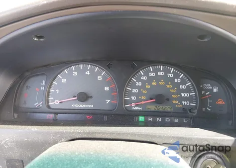 2000 Toyota 4Runner z USA, uszkodzony, nr VIN JT3GM84R4Y0058672